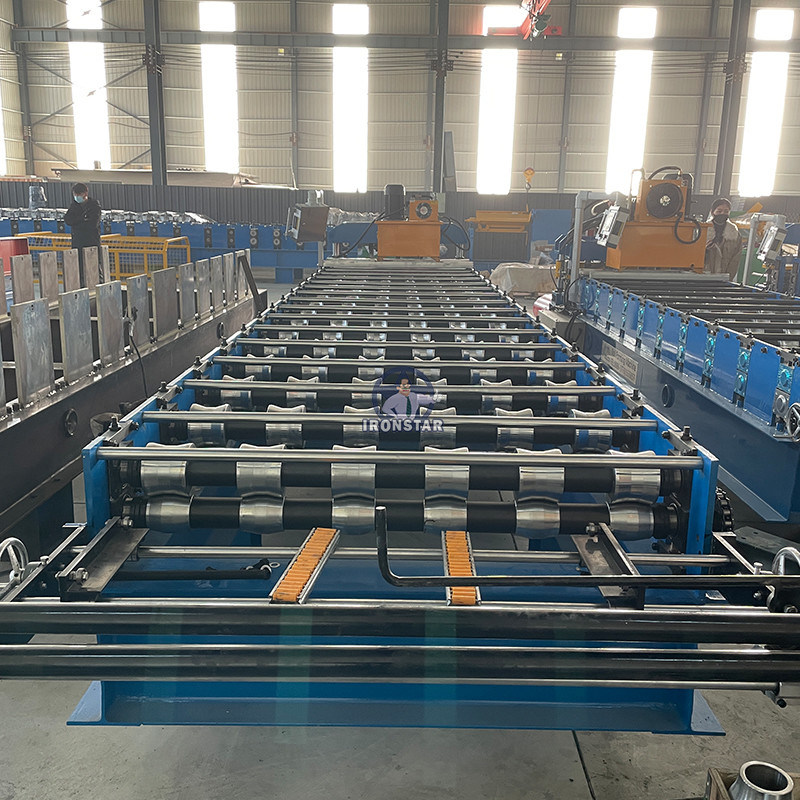 “1000 Trapezoidal Roof Panel Roll Forming Machine Metal Roofing Sheet Making Machine For Iraq Construction”