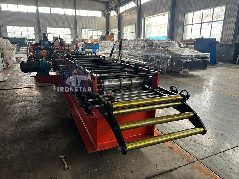 “Ironstar Custom Pattern 3D Wall Decoration Panel Roll Forming Machine Metal Cladding Panel Making Machine Kyrgyzstan”