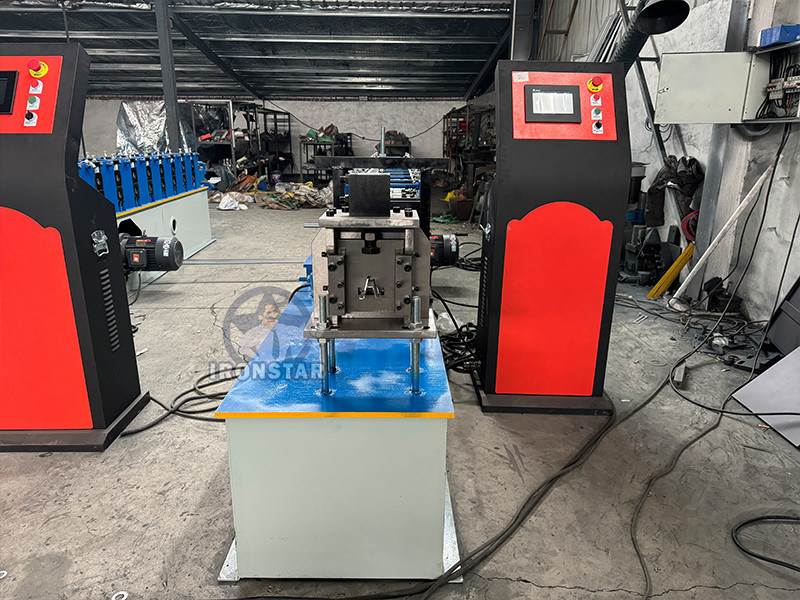 “High Speed Galvanized Omega Batten Omega Channel Top Hat Roll Forming Machine Roof Purlin Forming Machinery Galvanized Steel Top Hat Omega Batten Omega Channel Roll Forming Machine Manufacturer ”