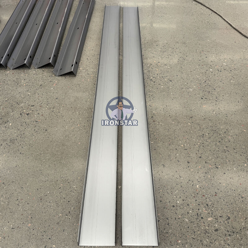 “Full Automatic CZ Channel Roll Forming Machine C Z Purlin Making Machine Adjustable Size ”